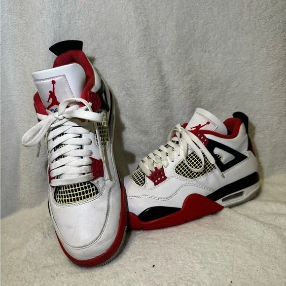 Jordan 4 Retro Fire Red (mens 9.5M) - Picture 11 of 11